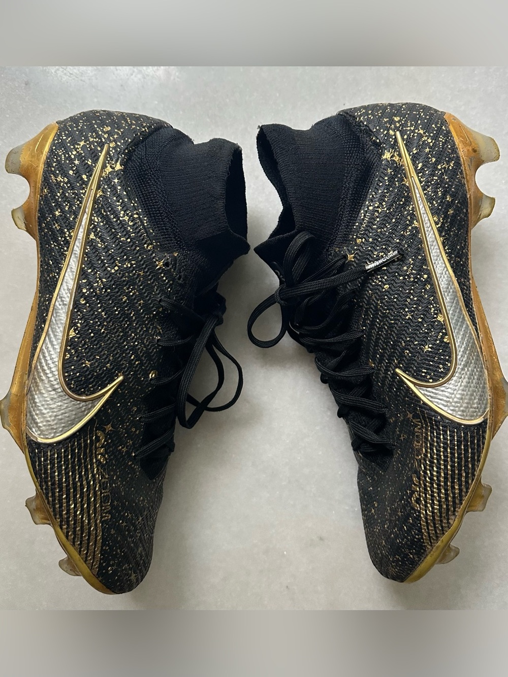 Nike Mercurial Superfly 9 Elite FG Soccer Cleats Black Gold Men’s 7.5